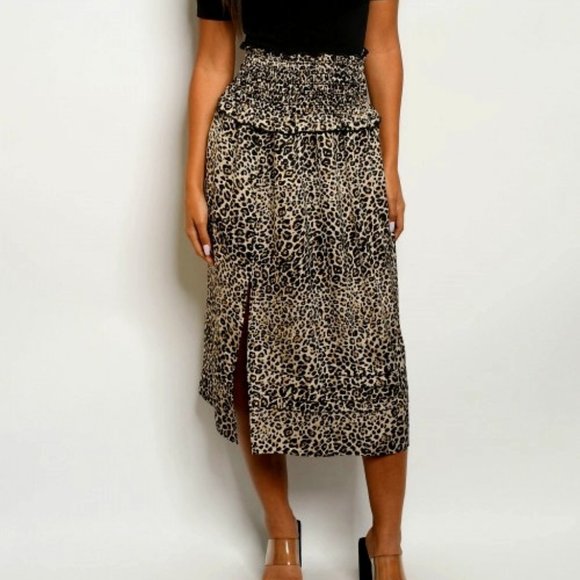 Dresses & Skirts - Leopard print smocked banded waist featuring front